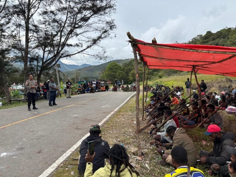 Polres Jayawijaya Kawal Dialog Pemalangan, Jalan Trans Wamena-Tolikara Kembali Dibuka