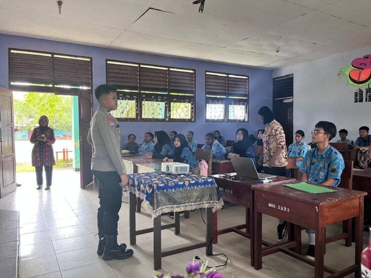Cegah Kekerasan di Sekolah, Polres Merauke Sosialisasikan TPPK kepada Pelajar SMA Negeri 3