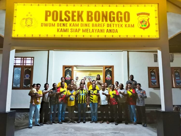 Pererat Silaturahmi, Polsek Bonggo Gelar Family Gathering Sekaligus Perpisahan Anggota