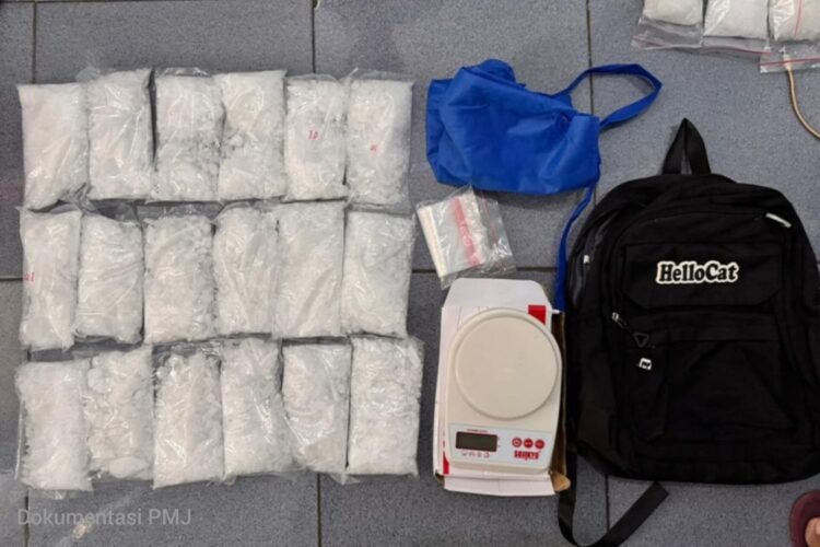 Ditresnarkoba Polda Metro Jaya Menggagalkan Peredaran Sabu 5,3 Kg