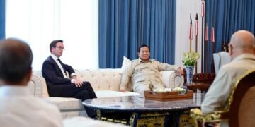 Terima Dirut Garuda dan Perwakilan Embraer, Presiden Prabowo Dorong Adaptasi Teknologi Global Industri Penerbangan Nasional