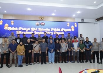 Pererat Silaturahmi di Bulan Ramadhan, Polda Papua Buka Puasa Bersama Insan Pers dan Komunitas Anak Muslim Wamena