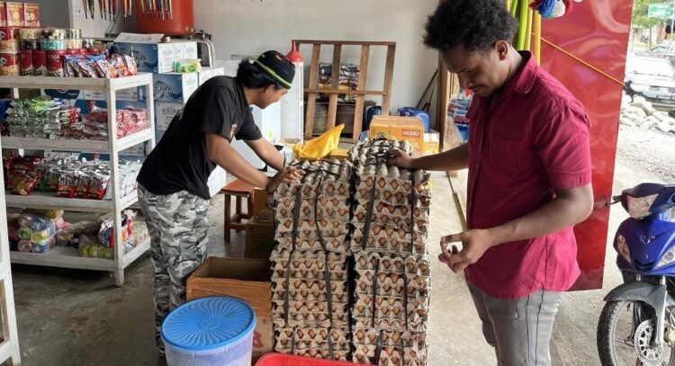 Satgas Saber Polres Yalimo Lakukan Pengecekan Harga Bahan Pokok di Pasar Sentral Elelim