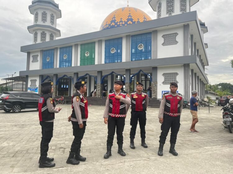 Hari Ke-6 Operasi Ketupat Cartenz 2026, Polda Papua Intensifkan Patroli di Jalur Rawan dan Pusat Keramaian Entrop