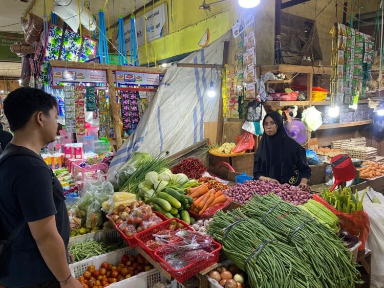 Satgas Pangan Polda Papua Pantau Harga dan Pasokan Bahan Pokok di Pasar Hamadi