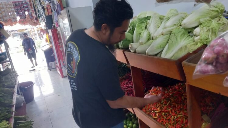 Polres Jayapura Pantau Harga Beras di Retail Modern dan Pasar Tradisional Sentani