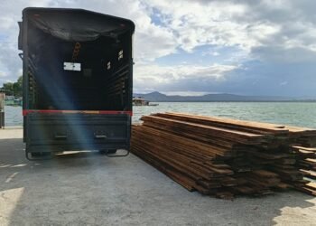 Sinergi Polisi dan Masyarakat, Kapolda Papua Dapat Apresiasi dari Pemerintah Distrik Sentani atas Dukungan Festival Budaya