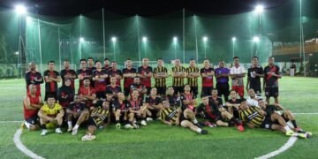 Pererat Sinergitas Melalui Olahraga, Tim Minisoccer Polda Papua Taklukkan Pertamina Patra Niaga dalam Laga Persahabatan