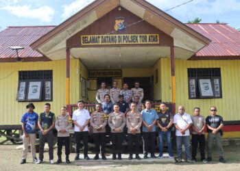 Kapolres Sarmi Kunjungi Polsek Tor Atas, Serap Aspirasi Tokoh Adat dan Kepala Kampung