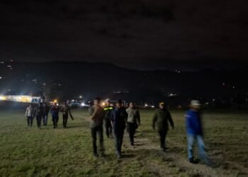 Patroli Malam Polres Tolikara Hadirkan Rasa Aman, Kota Karubaga Tetap Kondusif 