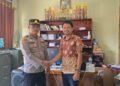 Bhabinkamtibmas Mararena Hadiri Pelepasan Siswa SMA Negeri 1 Sarmi, Imbau Rayakan Kelulusan Secara Bijak 