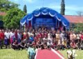 Bhabinkamtibmas Mararena Hadiri Pelepasan Siswa SMA Negeri 1 Sarmi, Imbau Rayakan Kelulusan Secara Bijak 