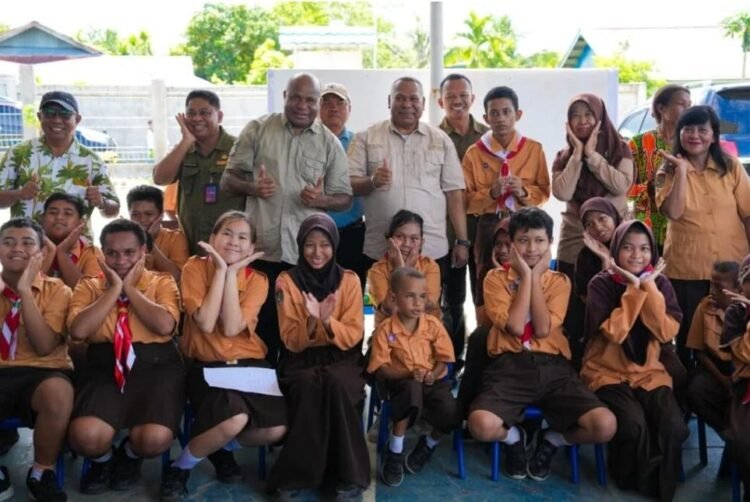 Gubernur Papua Komit Tingkatkan Pendidikan Inklusif bagi Anak Berkebutuhan Khusus di Biak