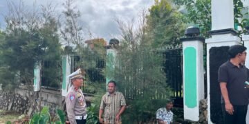 Patroli Harkamtibmas Polres Tolikara Beri Rasa Aman bagi Jemaat Gereja Ebenhaezer Karubaga
