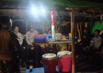 Pererat Sinergitas, Kapolsek Kelila Hadiri Silaturahmi Bersama Pos Satgas 521