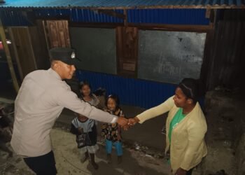 Menyapa Warga di Malam Hari, Personel Polsek Kelila Perkuat Kehadiran Polri di Tengah Masyarakat 
