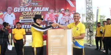 ‎Menyambut Hari Bhayangkara ke-80, Polres Keerom Gelar Jalan Santai dan Panggung Hiburan Bersama Masyarakat