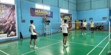 ‎Sportivitas dan Semangat Juang Mewarnai Hari Keenam Turnamen Badminton Piala Kapolda Cup