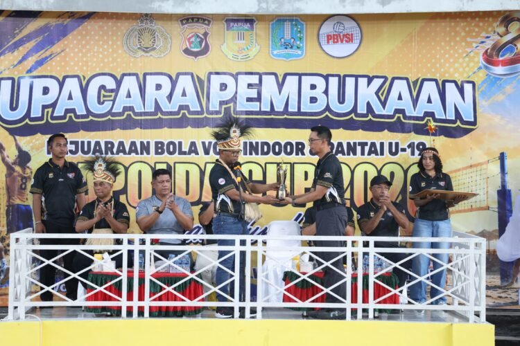 Kapolda Papua Buka Kejuaraan Bola Voli Indoor dan Pantai U-19 Kapolda Cup 2026