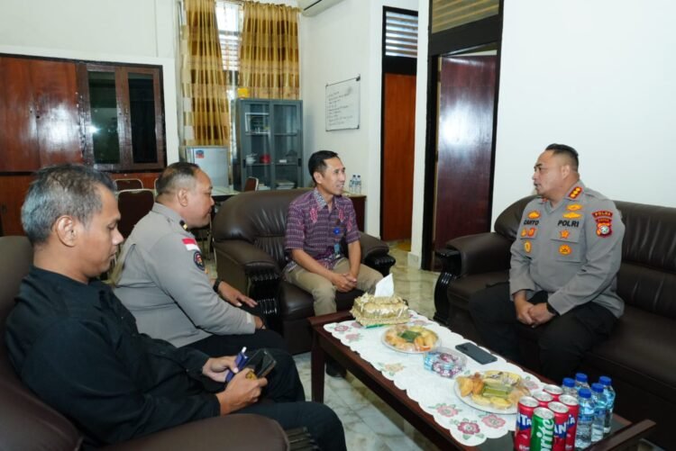 Kabid Humas Polda Papua Pererat Kolaborasi dengan Kompas dan LPP RRI Merauke