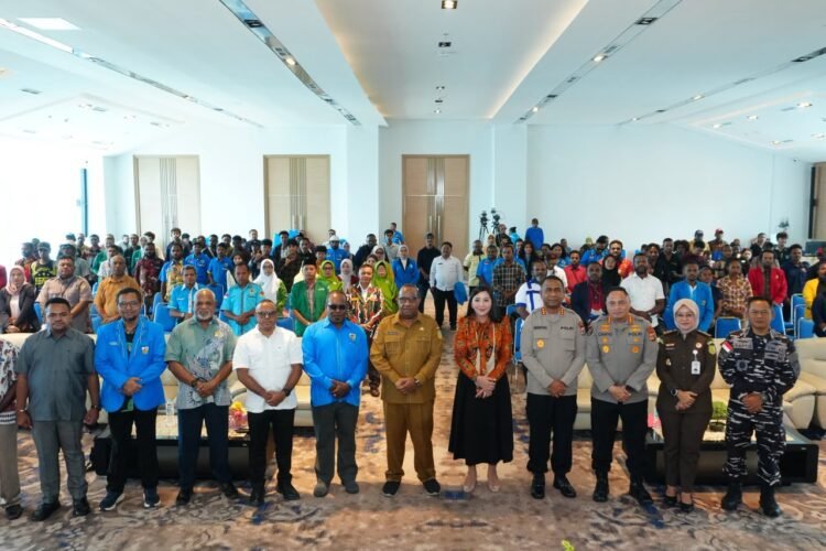 Polda Papua Hadiri Dialog Kepemudaan KNPI Papua, Perkuat Kolaborasi Wujudkan Papua Cerah 2030 dan Indonesia Emas 2045
