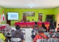 Kapolsek Elikobel Perkuat Edukasi Pencegahan Karhutla Bersama Masyarakat Kampung Sipias