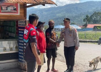 Polres Tolikara Sosialisasikan Pencegahan Karhutla kepada Masyarakat di Karubaga